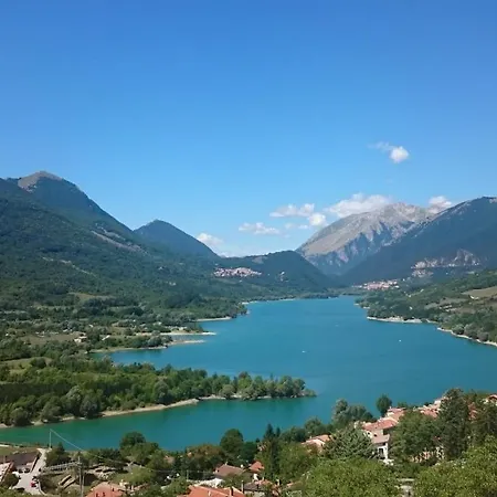 Διαμέρισμα Panoramico Con Parcheggio Privato *