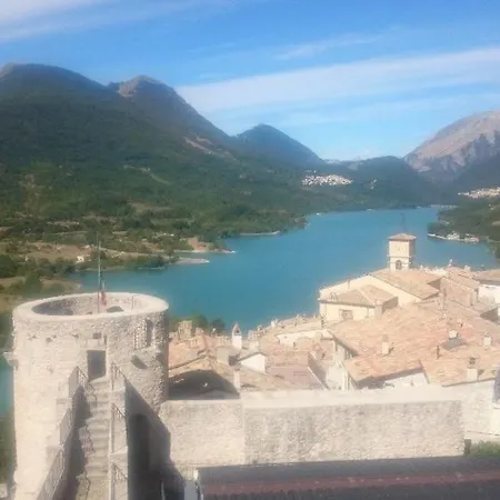 Panoramico Con Parcheggio Privato 公寓