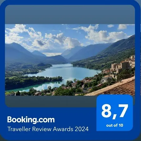 Διαμέρισμα Panoramico Con Parcheggio Privato *